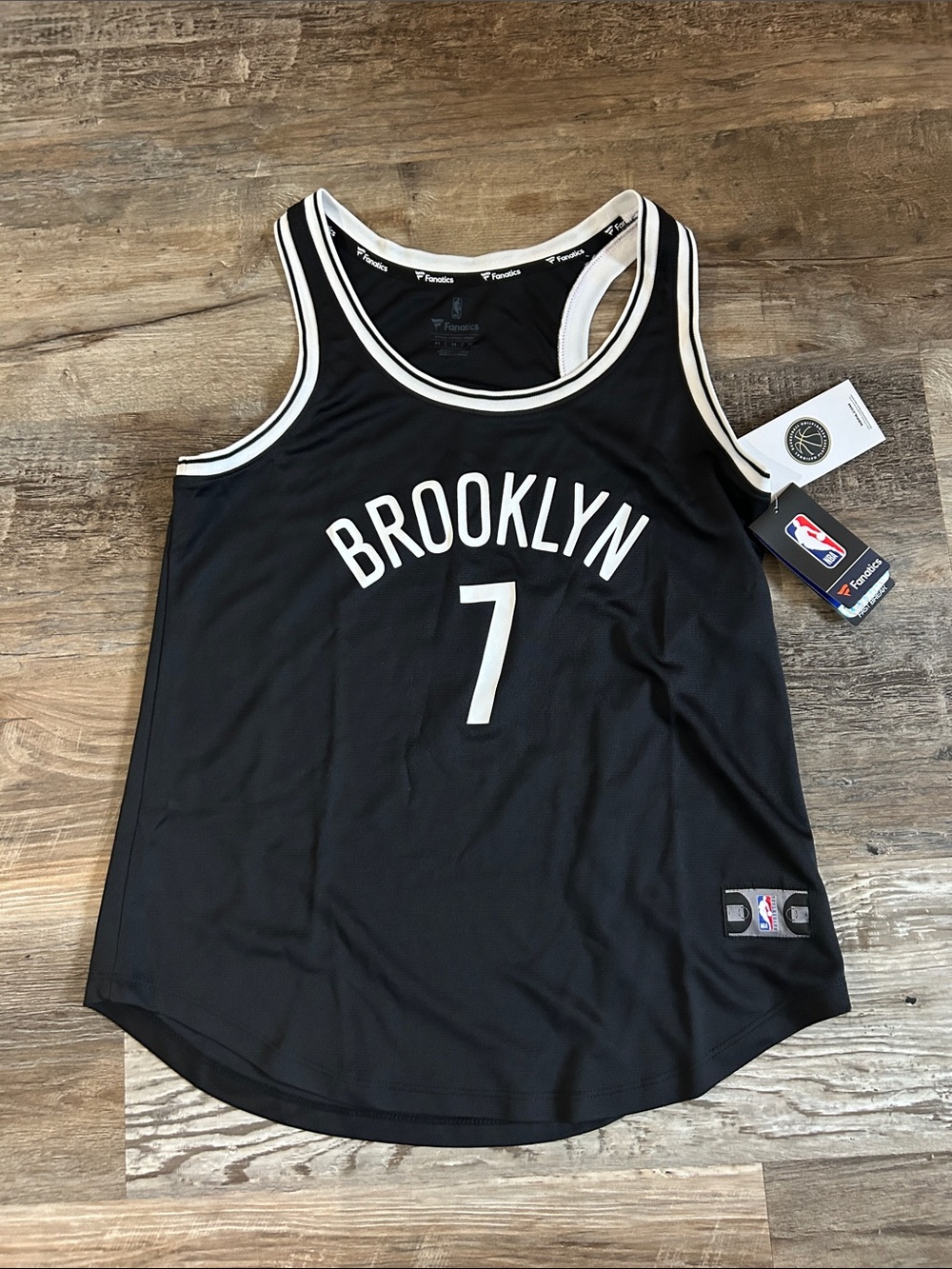 NWT women’s Brooklyn jersey M